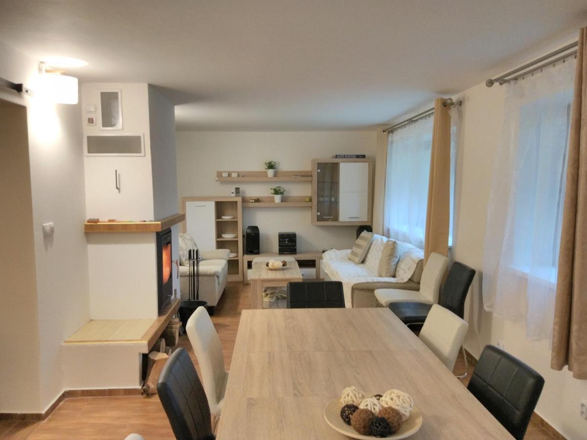 Cottage Refresh Banská Štiavnica Exteriör bild